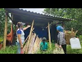 Download Lagu De ontroerende reis van een alleenstaande dakloze moeder die worstelt om te overleven