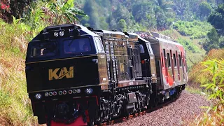LOKO IRENG TARIK KRL !! Momen Istimewa Loko Nusantara Exporer Dinas KLB Kirim Rangkian KRL