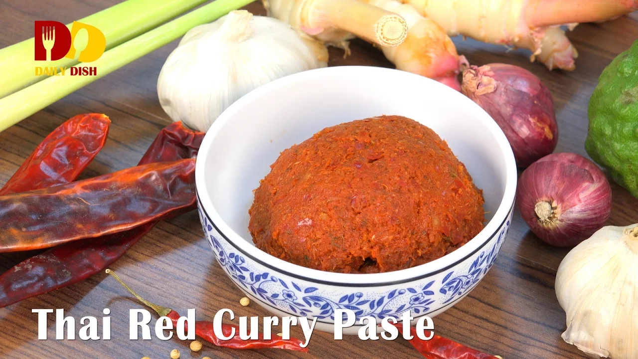 Thai Red Curry Paste   Thai Food   Prik Gaeng Ped   