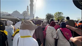 KABAR TERKINI JALUR DI MASID QUBAā DI ALIHKAN KARNA DARI SAKING BANYAK NYA JAMAAH YANG DATANG