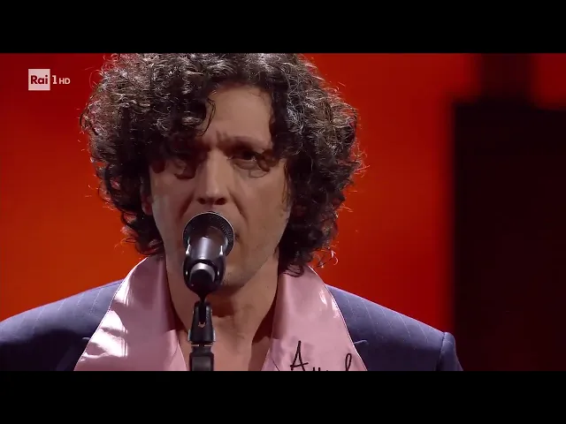Sanremo 2026 - Ermal Meta canta Stella stellina