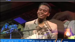 نادر عثمان كلمة منك حلوة بيانو للفنان عثمان حسين 