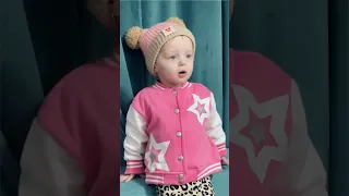 اقل حوار بيني وبين سيليا 