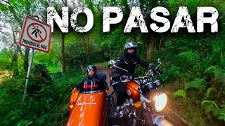 ENTRAMOS a UN CAMINO PROHIBIDO y NOS METEMOS en PROBLEMAS |  Episodio 9 - Vuelta al Mundo en Moto