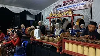 perayaan tahun baru 2026 tayuban karawitan srikandi laras yg putri pimpinan mbak duwi