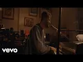 Download Lagu Sam Wills - Hold Tight (Live at the Pool)