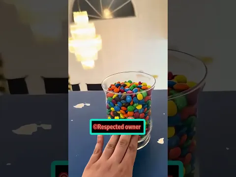 🍬💥😂 Bị Chê Quá Béo, Cậu Bé Đành Nhìn Đống Kẹo Bánh Bị Phá Hủy!