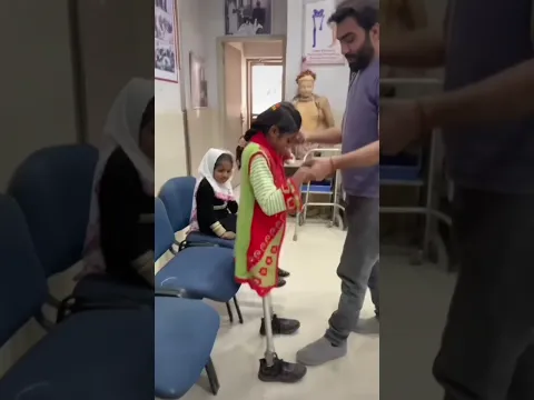 Artificial leg fitting / prosthetics leg walk / #shorts #shortsfeed #shortsviral #shortsviral legs