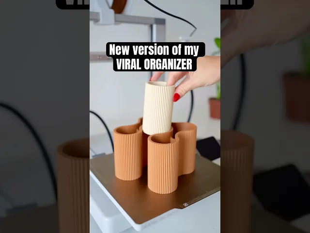 SNOOVA compact - table organizer I pen holder video thumbnail