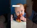 Download Lagu baby eating pizza for the first time 📽️ mommeh_dearest