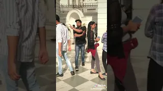 في ناس قلوبها من دهب اتفرج واحكم برحتك دندنها