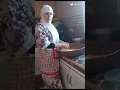 Download Lagu علال مابغاش ياكل طعام بغا حتى تجي نسيبتو