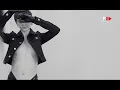 Download Lagu ARIEL NICHOLSON Top 10 Walks of Fall 2022 - Fashion Channel