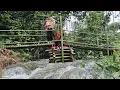 Download Lagu Busy Day - Building a Strong Bamboo Bridge Across a Big Stream with My Blind Grandmother
