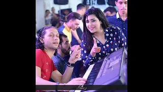 مهرجان ياصحبة ورا الستارة   بصوت الملكة يارا محمد      كله بيدور عليه دندنها