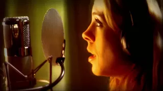 green day 21 guns cast version video 