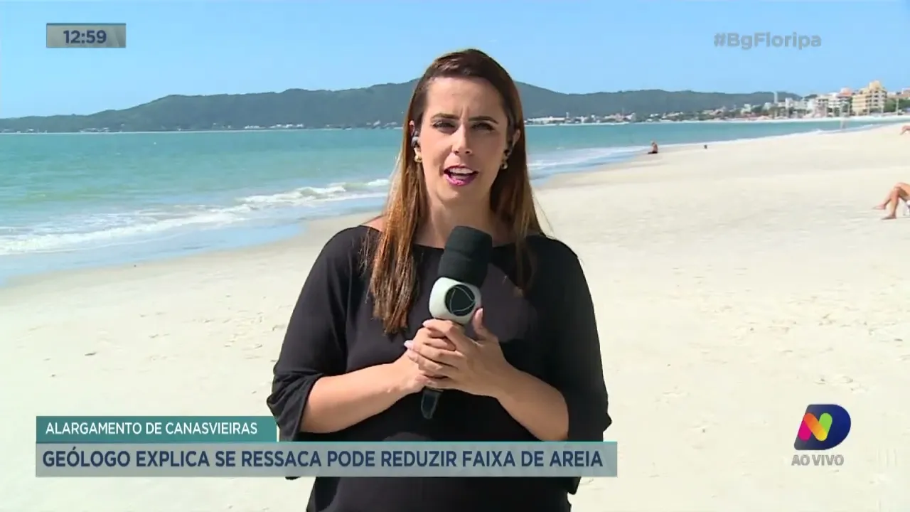Geólogo explica se ressaca pode causar redução na faixa de areia na praia de Canasvieiras