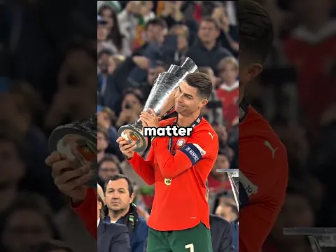 Messi Fan Girls Distracted Ronaldo Right Before This Penalty! #shorts #ronaldo #messi