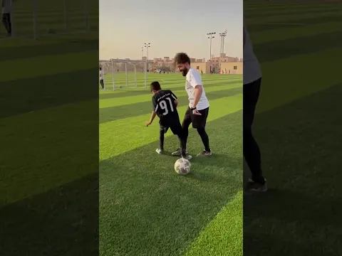 لا تسرع فالكبري اسرع 😂