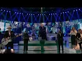 Download Lagu Kelly Clarkson - Santa, Can't You Hear Me (Live from The Voice Finale)