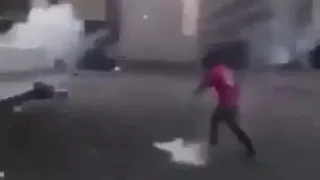 هاذه لعيون الشعب دندنها