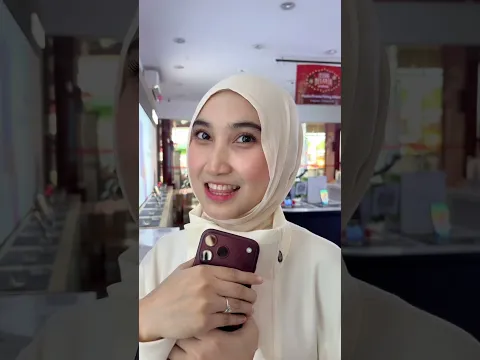 Bikin kepikiran nih si burgundy