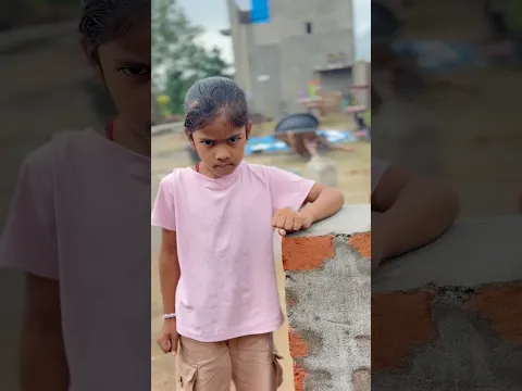 Roshni ke gulab 🌹 ka fool😅aur simla 🌶️mirch ka paodha