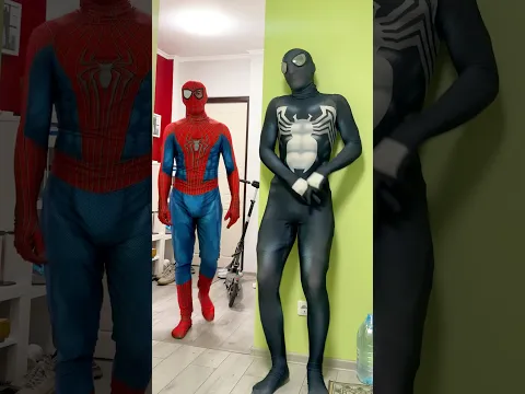 Venom is chasing Spider-Man😳 #spiderman