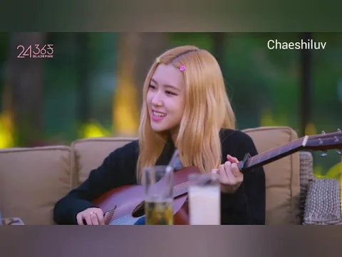 Download MP3 ROSÉ Playing Guitar \u0026 Singing  || You \u0026 I, Lonely(2NE1) ,Price Tag Live Cover By BLACKPINK