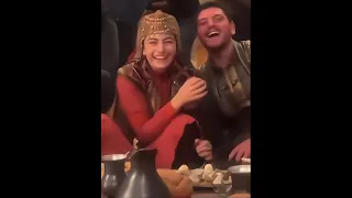 ليا وفاروق من كواليس المؤسس عثمان الموسم الخامس Fatmahatun Kuruluşosman المؤسس عثمان 