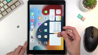 How to Insert SIM Card to iPad 2021 - Input SIM Card to iPad 9th Gen
