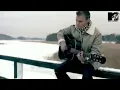 Download Lagu Caught in the middle | A1 (HQ) official video