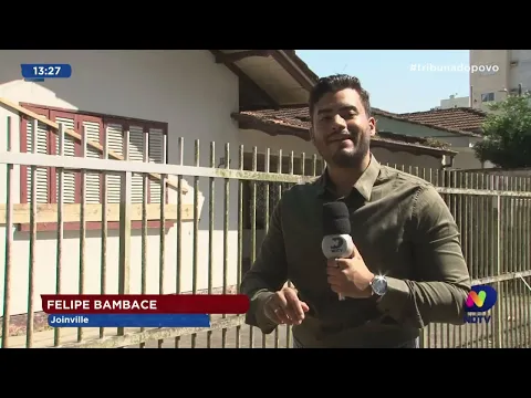 Incêndio destrói casa no centro de Joinville