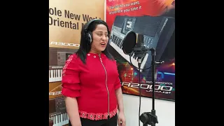 ترنيمه انا ماشى ونورك قدامى شاديه بولس اقوى سيستم صوت فى صعيد مصر 