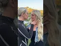 Lesbian kisses - Lesbians Kissing