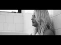 Miranda Lambert - Tin Man (Unplugged)