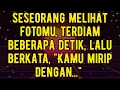 Lagu Seseorang melihat fotomu, terdiam beberapa detik, lalu berkata, \