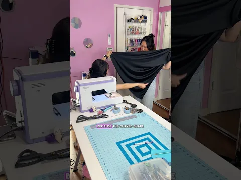 Teaching my sister how to hem a flared skirt🪡 #beginnersewing #sewingtips #howtosew