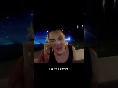 Domino except it's performed 14 years ago on holiday 😭