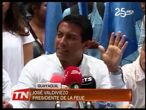 Continúa pugna por el rectorado de la universidad de Guayaquil