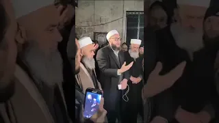 شريط مصور يظهر الشيخ هادي قنجراوي يتحدث اليوم عن ماحدث بين عناصر الأم   ن العام والأهالي في اللاذقية دندنها
