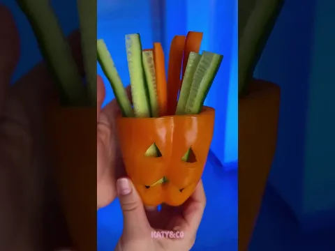 🎃🥦 Spooky Snack Song: Halloween Veggie Fun! 👻🎶 #Shorts #HalloweenKids