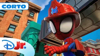 MARVEL CONOCE A SPIDEY Y SU SUPEREQUIPO: El camión de bomberos Resca-telarañas 🔥 | @DisneyJuniorES