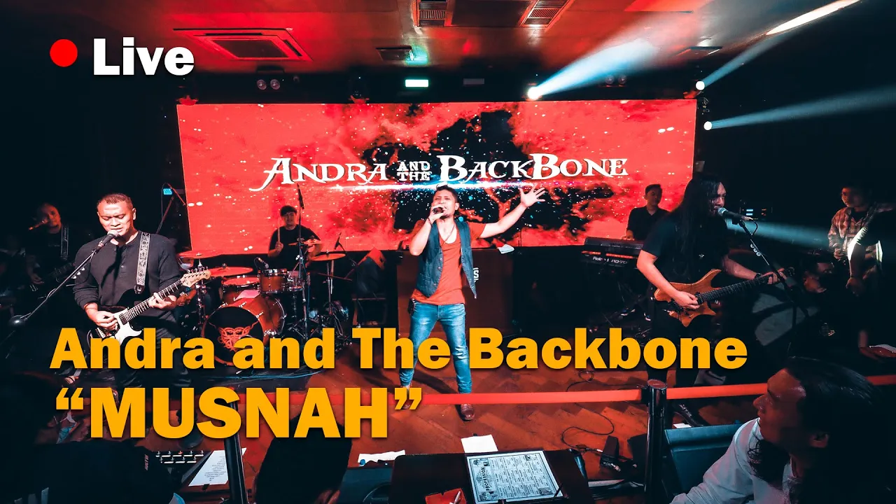 Musnah - Andra and The Backbone (Live)