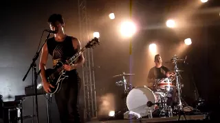 Download Arctic Monkeys - Teddy Picker / Crying Lightning live @ Stubb's , Austin - Aug 2, 2011 MP3