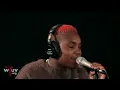 Arlo Parks - "Weightless" (Live at WFUV)