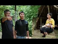 Download Lagu Alleenstaande moeder en baby van 1 maand wonen in het bos - Tuan maakt zich zorgen