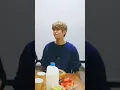 Download Lagu Felix and seungmin reaction when they tried there own smoothie 😂😂