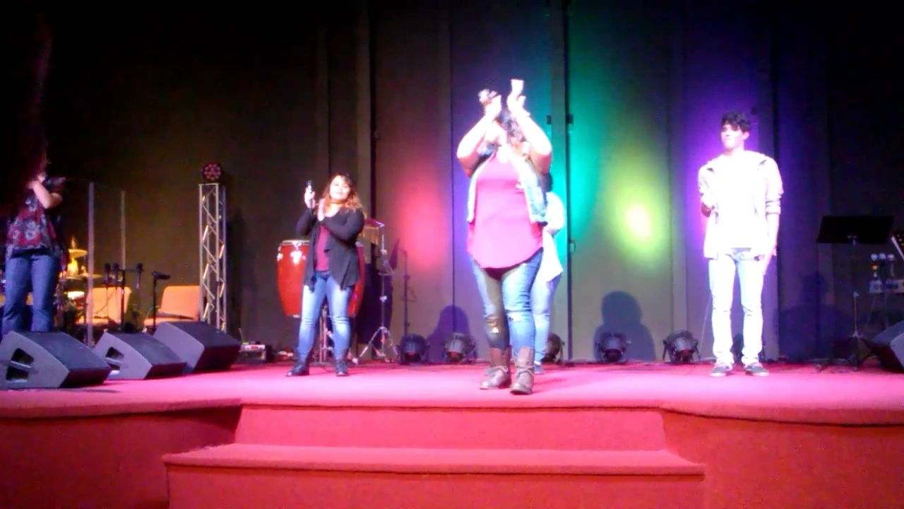 Michael One Voice Cristo te entronamos Michael One Voice Cristo te entronamos