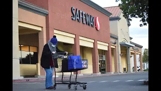 Safeway offers senior citizens and at-risk individuals special shopping hours